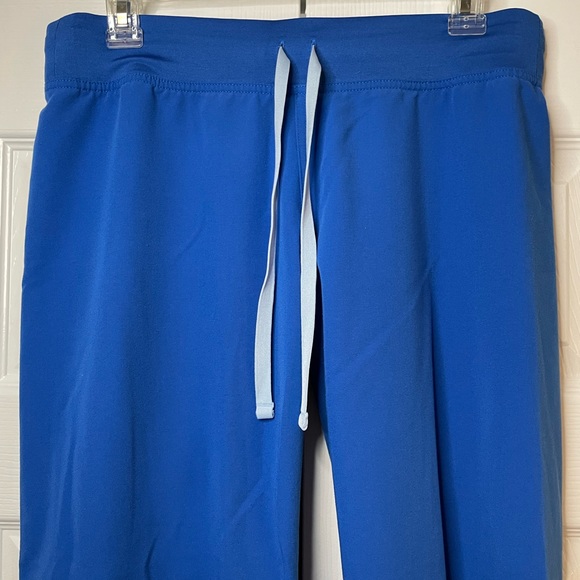 FIGS Livingstone Basic Scrubs, Royal Blue, Small, Petite - Picture 8 of 14